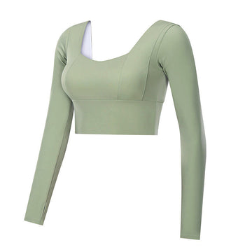 Beautiful Back Yoga Outfit for Women